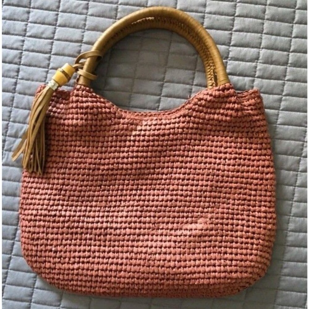Tommy Bahama Pink Woven Raffia Hobo Shoulder Bag Leather Whipstitch Handle